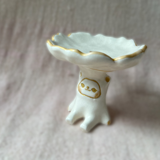 The Golden White Flower Fairy